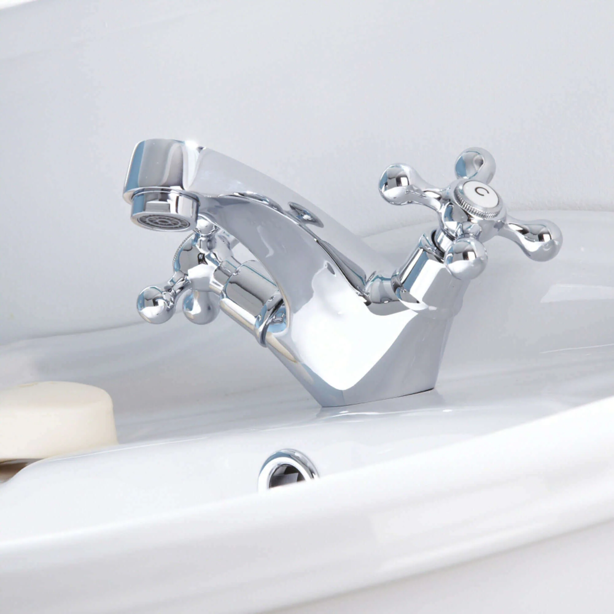 Beaumont victorian mono basin mixer tap crosshead - chrome - Image 3