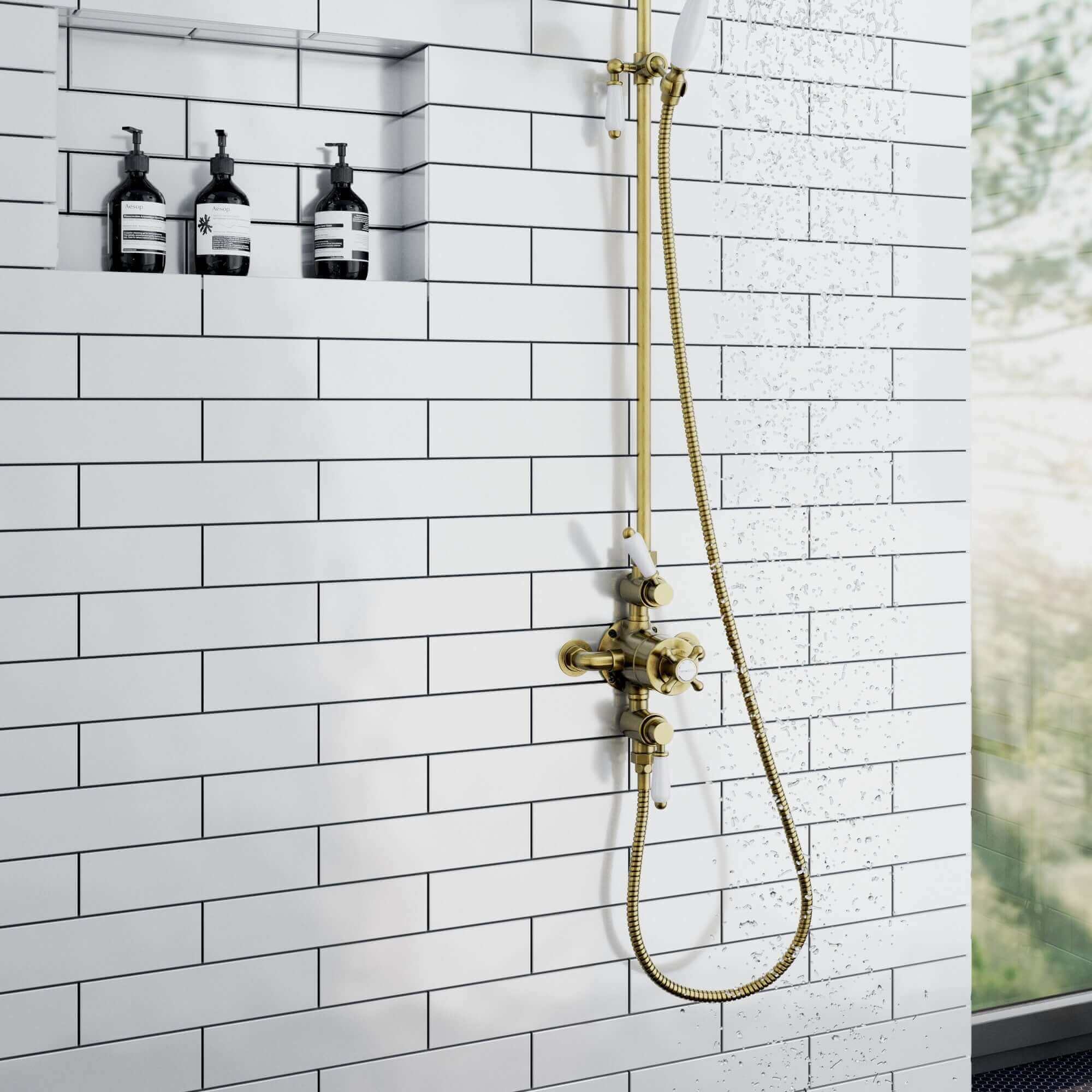 Flex shower hose stainless steel 1.5m large bore - antique brass - Image 5