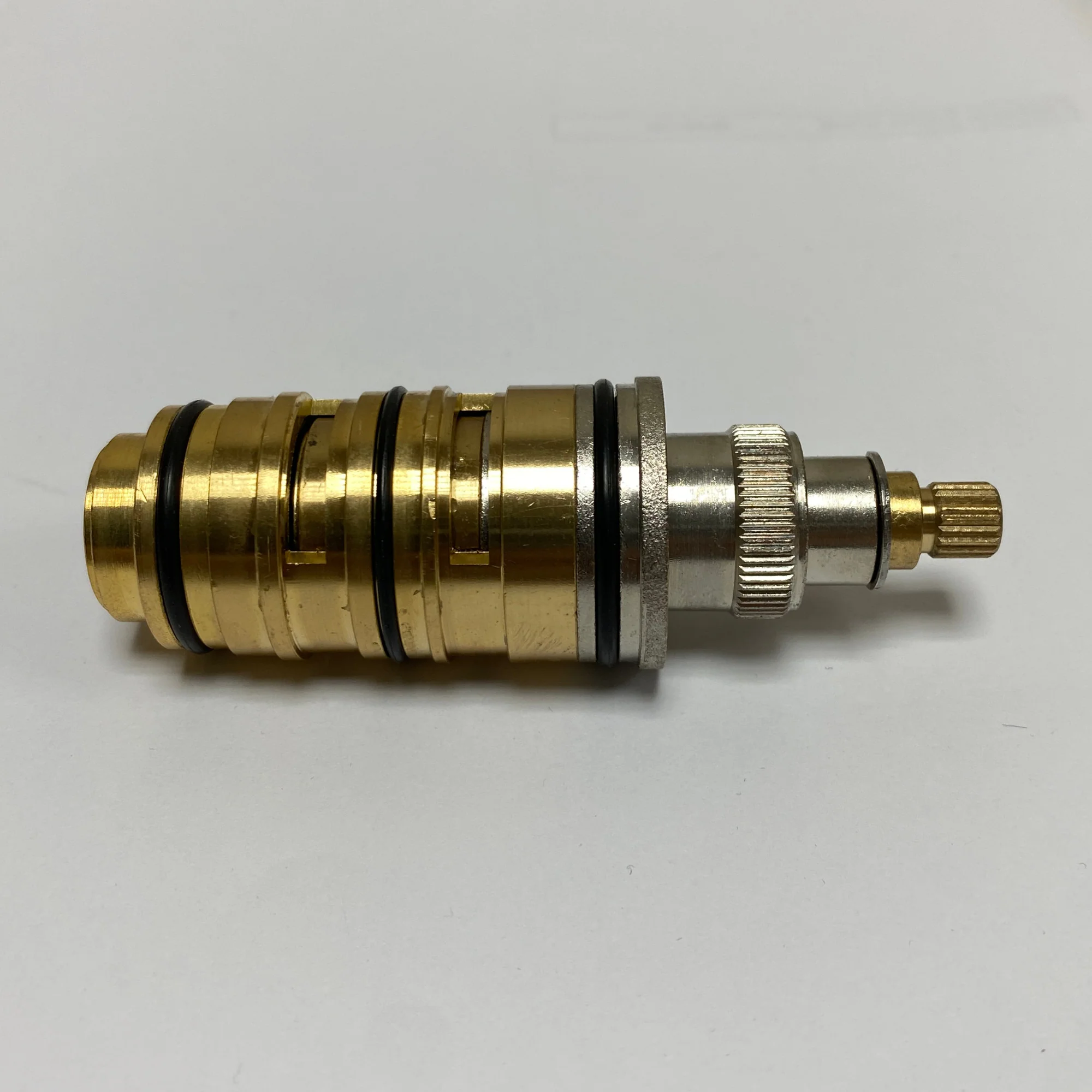 Thermostatic shower bar valve cartridge - Dune - Image 2