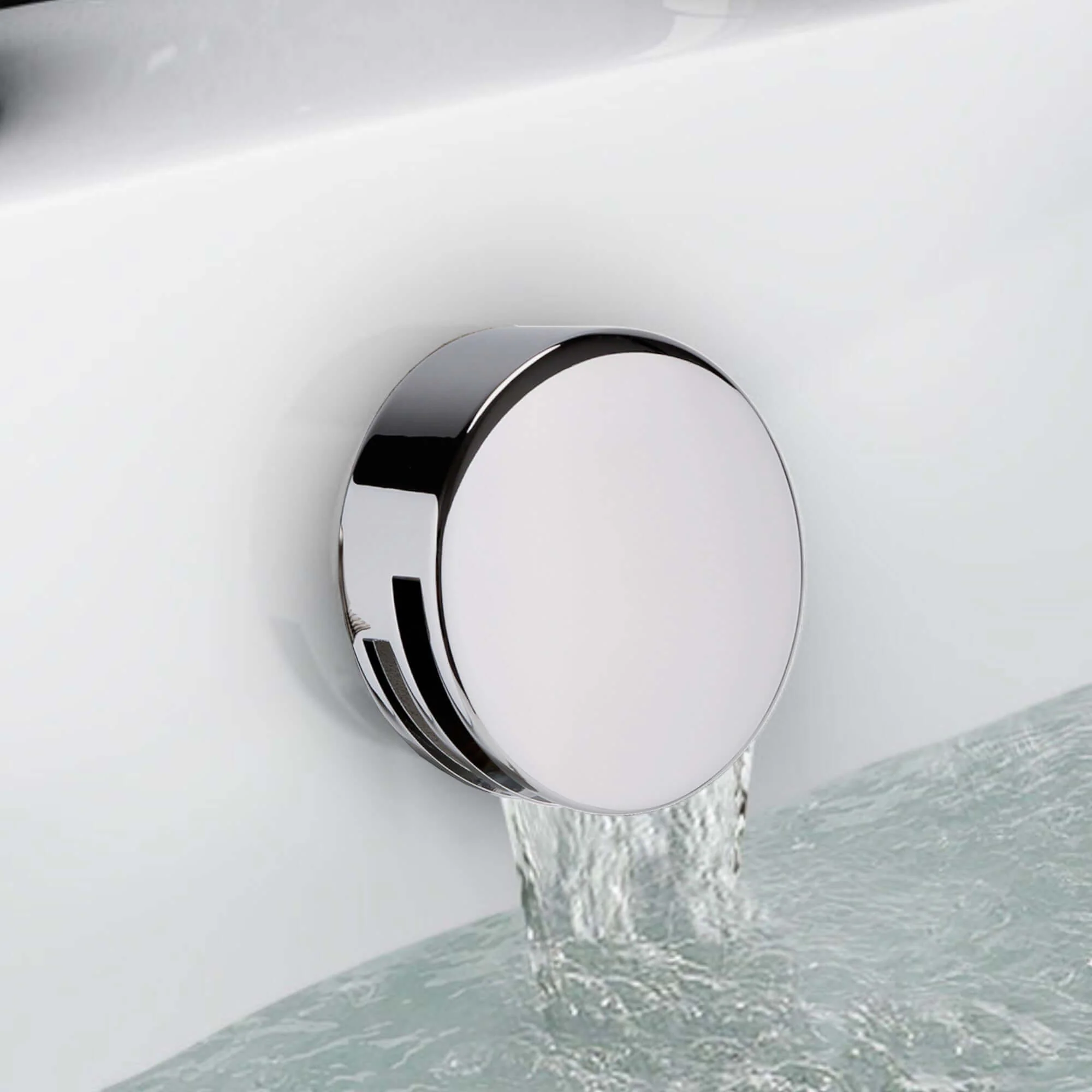 Traditional overflow bath filler with 3/4" deck bath side valves (pair) - chrome - Image 2